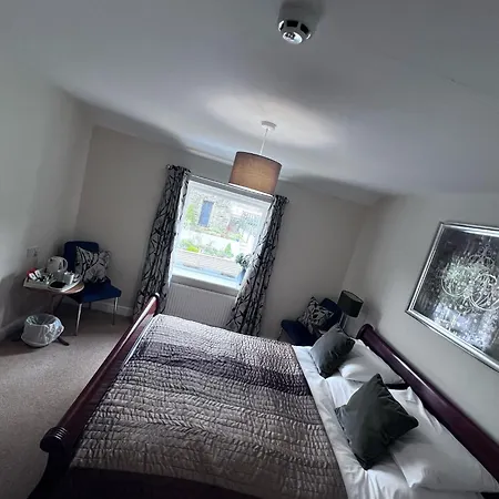 מלון Oyo Cocketts 3*