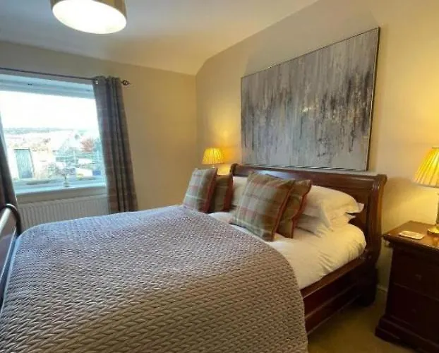 Oyo Cocketts Hotel 3*