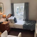 Oyo Cocketts Hotel