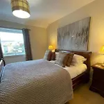 Oyo Cocketts Hotel 3*